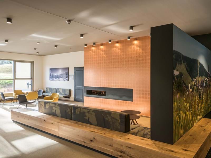 Haus Wiesenthal mit Svensson Möbelstoff