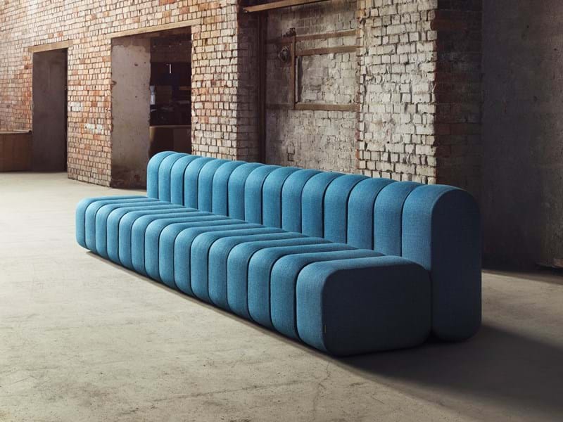 Blå Station BOB mit Svensson Stoffe