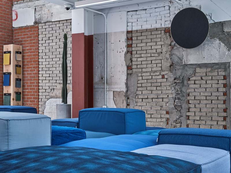 Jackson Chameleon med möbeltyg från Svensson